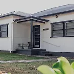 Live In The Heart Of Mudgee At Fairbairn Cottage