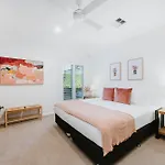 \'Haylock\' Luxe Country Charm In Mudgee\'S Centre