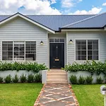 Mcg Mudgee -Hamptons Inspired- With A Splash Pool