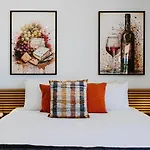 Waratah Suite - Experience Cosy Country Charm