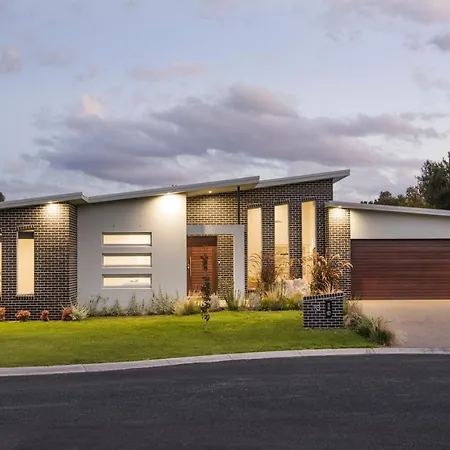 Holiday home Luxury Meets Modern Along Cudgegong River *