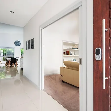 Holiday home Luxury Meets Modern Along Cudgegong River *