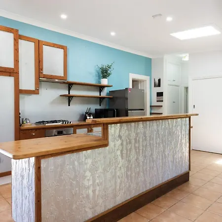 2-bed Escape With Large Backyard * Mudgee