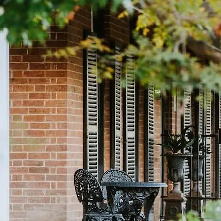 Holiday home Cawarra On The Park - Historic Grandeur Mudgee