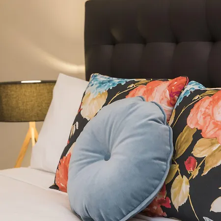 The Parkview 4*