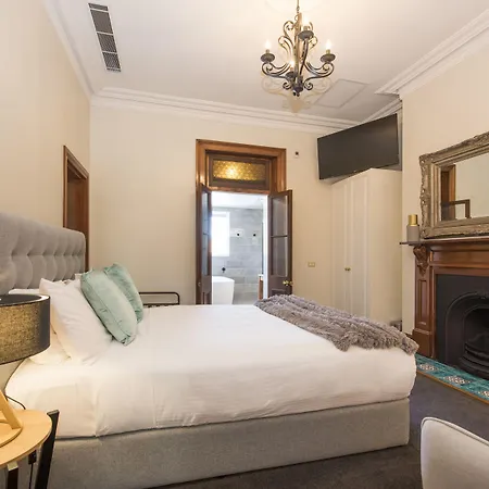 The Parkview Hotel 4*