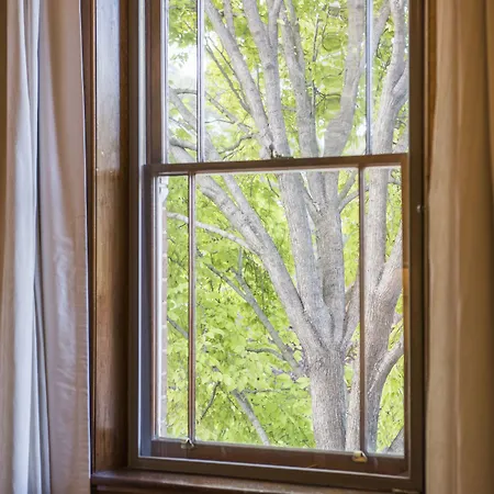 The Parkview Hotel 4*