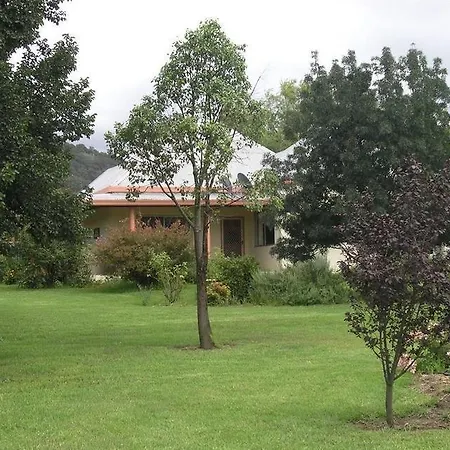 Old Bara Homestead Mudgee