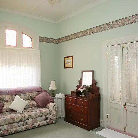 Forgandenny House Bed & Breakfast Mudgee