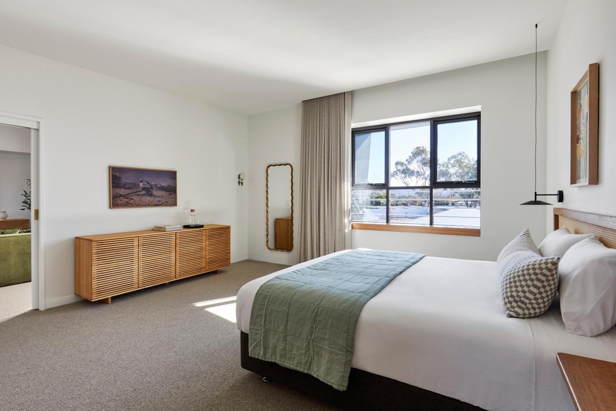 The Clairfield Motel 5*
