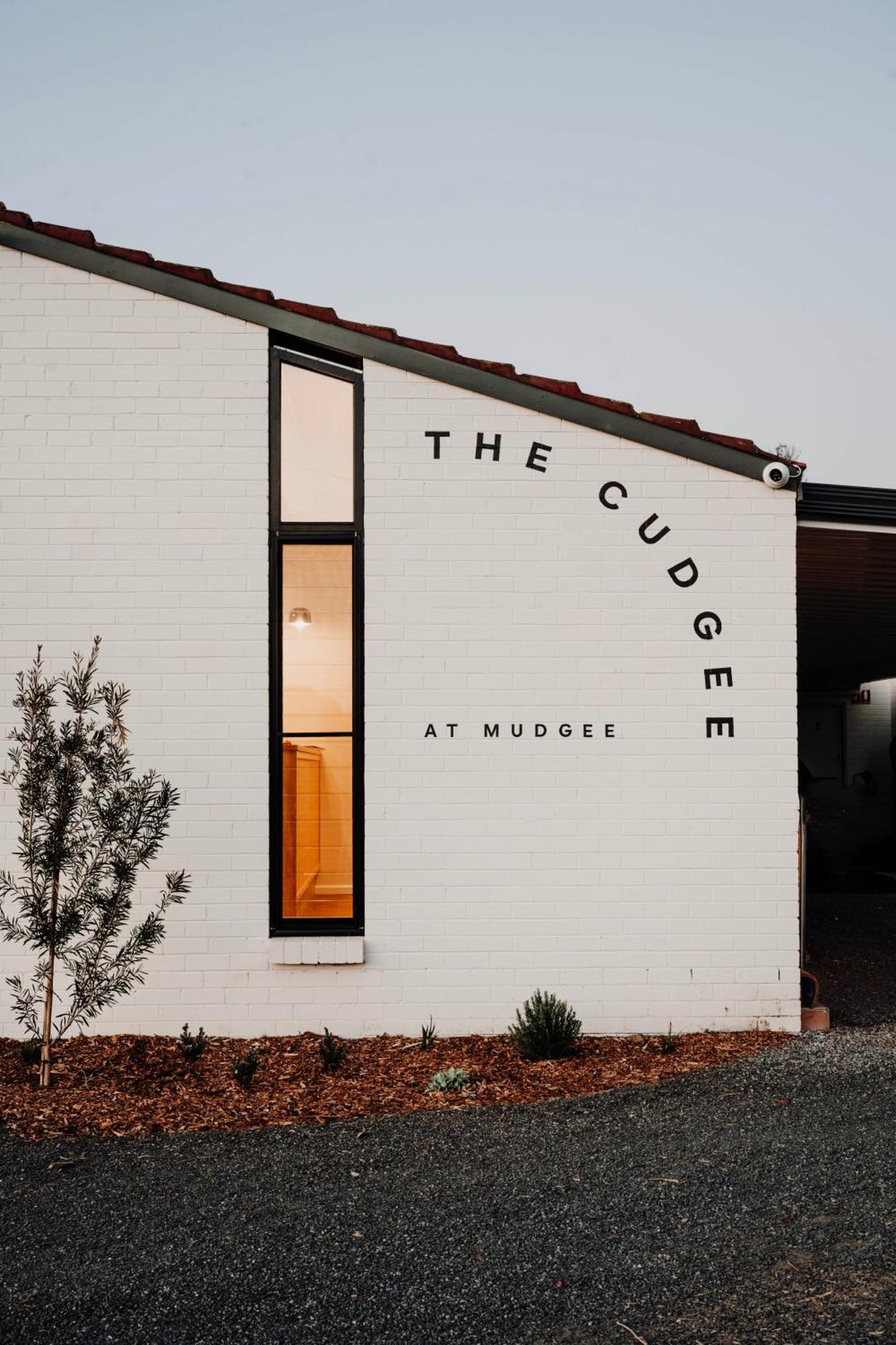The Cudgee At Motel Mudgee