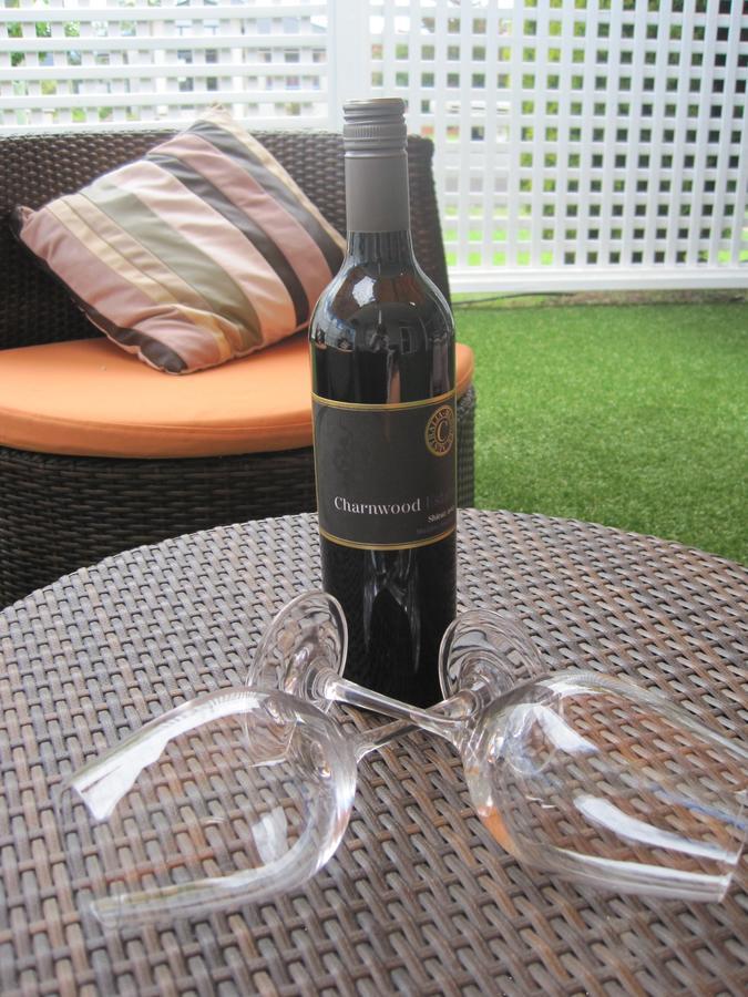 Motel Winning Post Motor