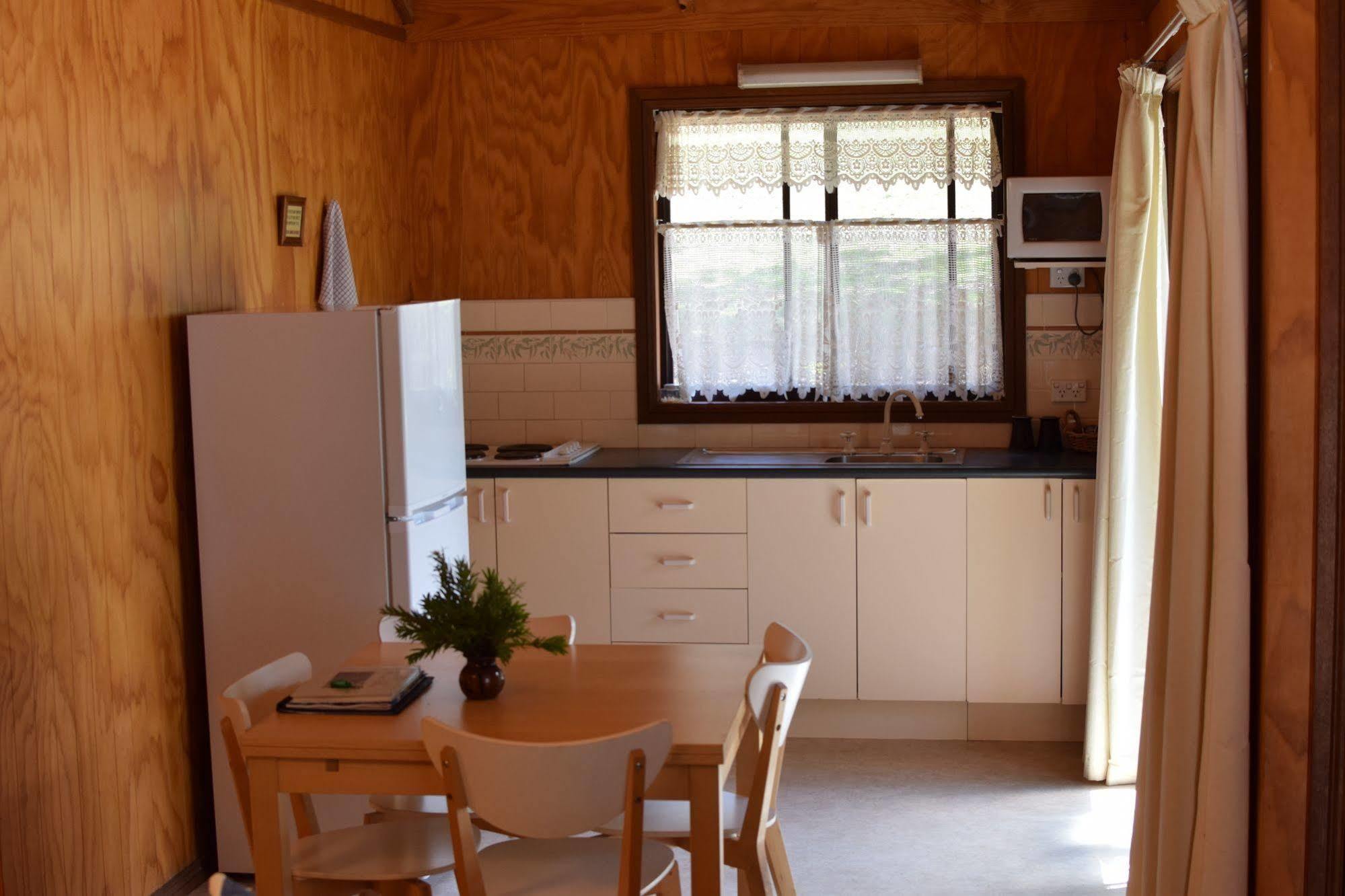Kirima Hotel 3*